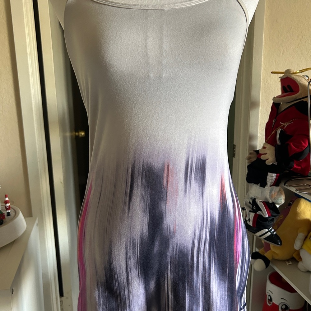 Lululemon good condition workout tank.
